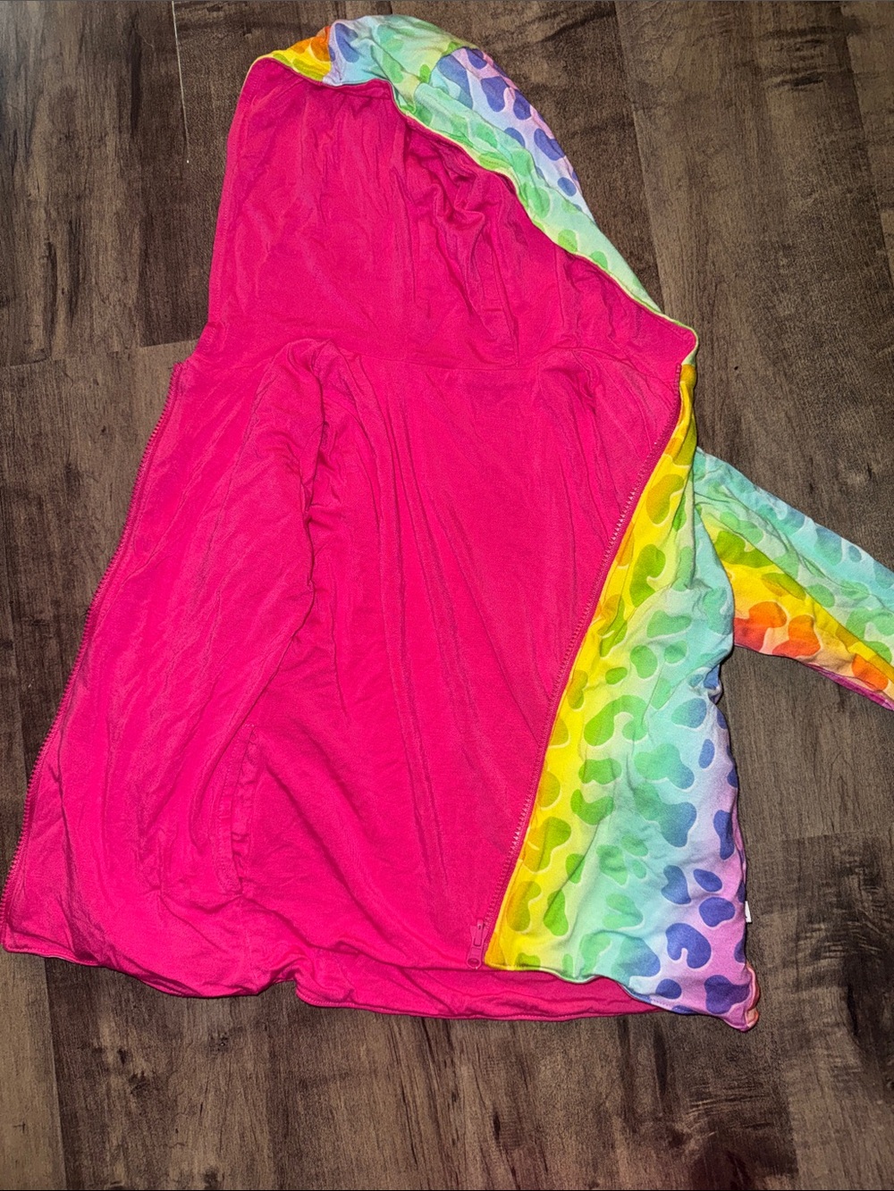 Bums & Roses Reversible Rainbow Leopard Hoodie 2T EUC - Picture 2 of 6